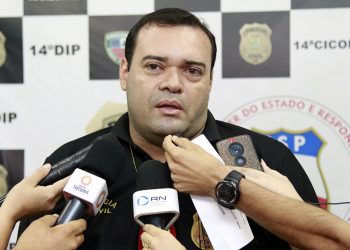 PC-AM cumpre mandado de prisão por roubo majorado, no bairro Tancredo Neves