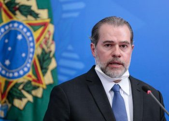 PF pede ao STF abertura de inquérito para investigar suspeita de pagamentos a Toffoli por venda de decisões