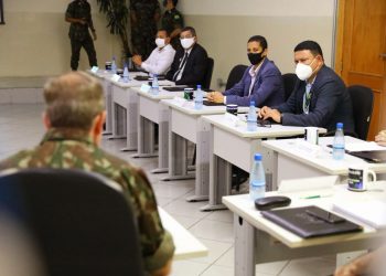 Governo do Amazonas e Exército alinham ações do Programa Amazônia Conectada
