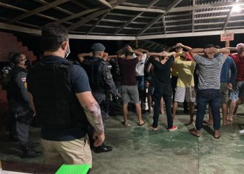 CIF encerra duas festas clandestinas superlotadas em sítios na zona norte