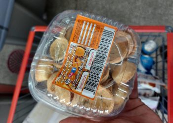 Procon-AM apreende mais de 110 Kg de produtos com validade expirada em comércio na zona leste de Manaus