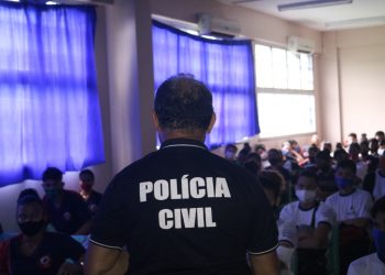 Polícias do Amazonas alcançaram mais de 742 mil crianças e adolescentes com programas de prevenção às drogas