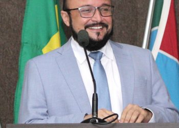 Urgente: Justiça devolve mandato do Vereador Robson Siqueira, cassado a mando do prefeito de Itacoatiara