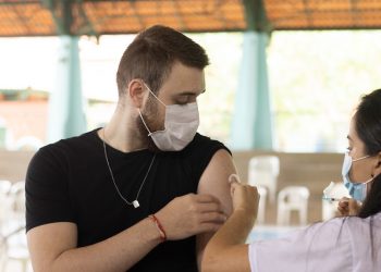 Boletim epidemiológico da Covid-19 no Amazonas é divulgado pela FVS-RCP, nesta terça-feira (28/09)