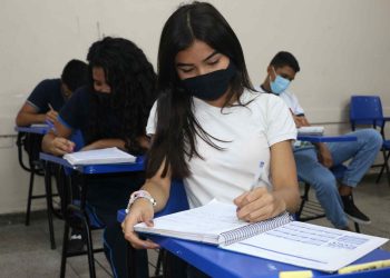 Primeiro dia do Saeb no Amazonas somou 86% de presença, em Manaus