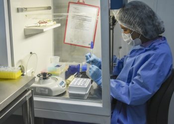Fiocruz Amazônia ultrapassa a marca de 5 mil genomas do SARS-CoV-2 disponibilizados para a comunidade científica