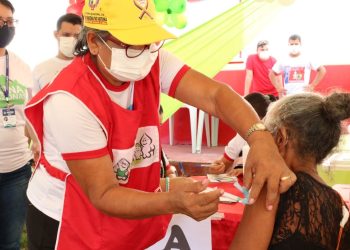 Vacinômetro: Amazonas já aplicou 6.509.500 doses de vacina contra Covid-19 até esta segunda-feira (14/02)