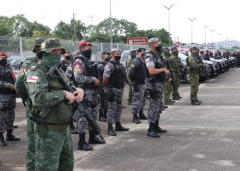 PL do Governo do Amazonas prevê que policiais adquiram armas diretamente das corporações