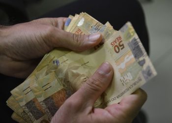 Caixa começa a pagar parcela de junho do Auxílio Brasil
