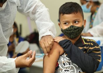 Vacina contra a Covid-19 será ofertada em 88 unidades de saúde de Manaus nesta semana