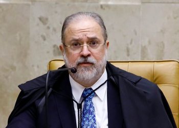 PGR diz que não foi informada da operação ordenada por Moraes contra oito empresários pró governo