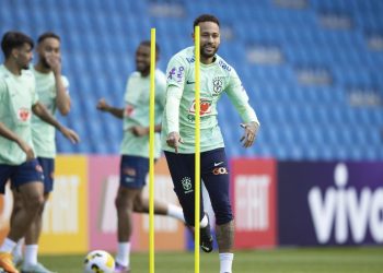 Em penúltimo amistoso oficial antes da Copa, Brasil enfrenta Gana
