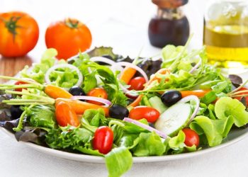 Bons hábitos alimentares podem adiar o aparecimento do Alzheimer