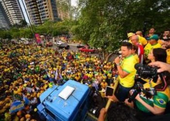 “Tentam apagar da memória do povo o ato patriótico de 7 de Setembro” diz Alberto Neto
