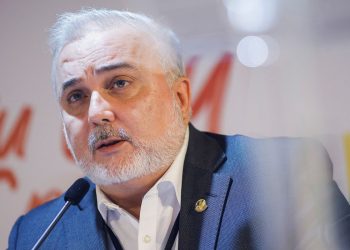 Jean Paul Prates assume presidência interina da Petrobras