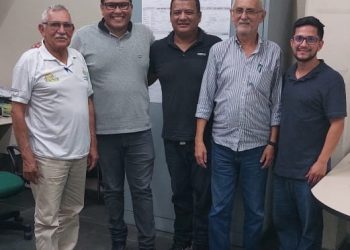 Diretoria do Idam reúne-se com equipe técnica de Amaturá para a atender a demandas de produtores do município