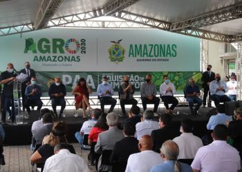 Governador Wilson Lima realiza entregas para o desenvolvimento do setor primário no estado