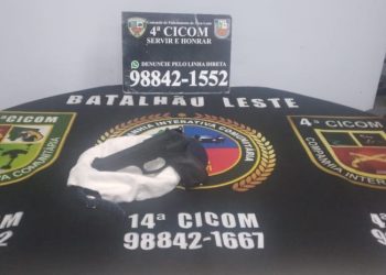 Polícia Militar prende homem em posse de simulacro e objetos roubados na zona leste