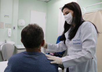 Dia Nacional de Atenção à Disfagia alerta para cuidados no ato de engolir