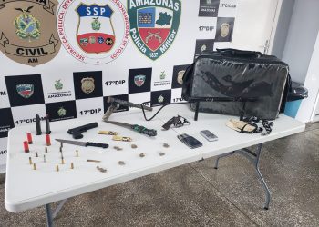 Após denúncias, PC-AM prende mulher em posse de drogas e armamentos no bairro Alvorada
