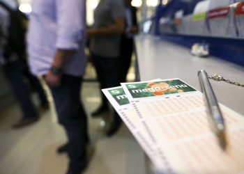Mega-Sena deste sábado deve pagar prêmio de R$ 32 milhões