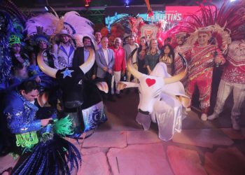 Em Brasília, Wilson Lima lança Festival Folclórico de Parintins com imersão na cultura do Amazonas