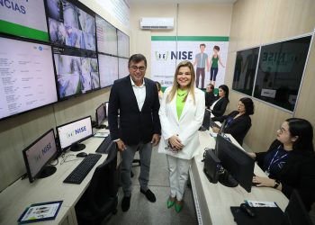 Wilson Lima inaugura sala de monitoramento do Núcleo de Inteligência e Segurança Escolar e diz que escola é lugar de formar cidadãos