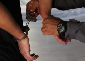 Segurança do Amazonas prende homem por uso de documento falso em Manaus
