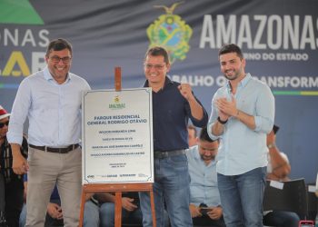Wilson Lima inaugura Residencial Rodrigo Otávio, primeiro habitacional do Prosamin+