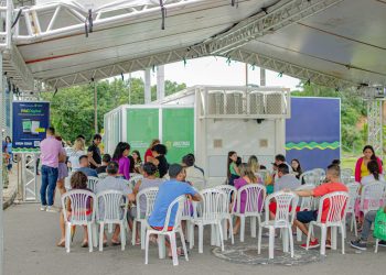 Unidade Móvel do PAC é instalada na zona leste de Manaus