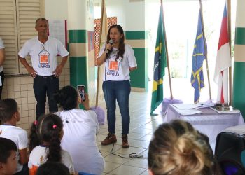 Prefeitura inaugura Casinha de Livros para incentivar a leitura em escola ribeirinha
