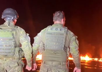 Em ação integrada, SSP-AM e Polícia Federal apreendem mais de 900 kg de entorpecente e fuzil no Rio Solimões