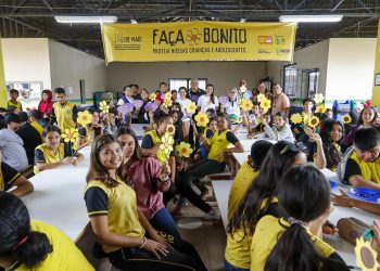 ‘Faça Bonito’: campanha contra o abuso e exploração sexual chega a escolas de Iranduba