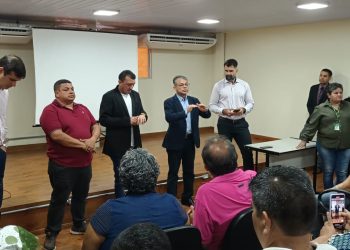 Ipaam recebe donos e representantes de flutuantes em Assembleia Extraordinária