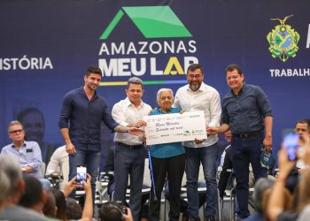 Wilson Lima lança Amazonas Meu Lar com site e aplicativo do programa