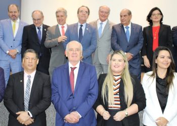 Governo do Amazonas participa do lançamento da Política Nacional de Cultura Exportadora em Brasília