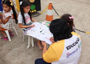 Detran-AM participa de exposição da Polícia Rodoviária Federal na Ponta Negra