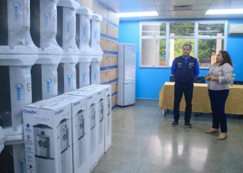 SES-AM entrega novos equipamentos para Maternidade Azilda Marreiro
