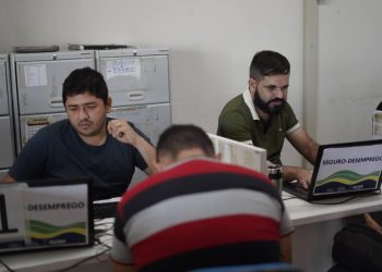 Setemp leva serviços do Sine Amazonas para a 4ª edição do “Câmara Cidadã”