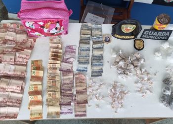 PMAM e PC-AM prendem dois homens por tráfico de drogas no município de Canutama