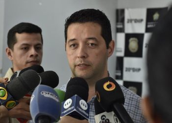 Ação da Polícia Civil resulta na prisão de dupla por tráfico de drogas e posse de arma de fogo