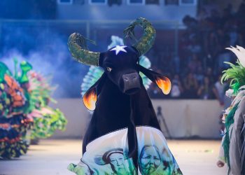 Festival de Parintins 2024: Boi Caprichoso apela em favor da proteção da floresta, na última noite no Bumbódromo
