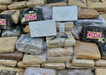 PC-AM prende homem e apreende caminhão com mais de 2 toneladas de drogas na zona leste de Manaus