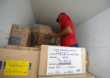 Governo do Amazonas divulga boletim sobre a estiagem no estado, nesta quarta-feira