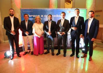 Governo do Amazonas celebra laços culturais entre Brasil e Portugal no Teatro Amazonas