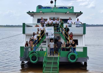 Prefeitura encerra projeto de integração dos servidores da Semsa com programação em unidade fluvial