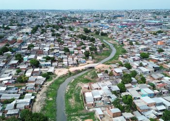 Prefeitura de Manaus avança em obra de requalificação do igarapé do Mindu