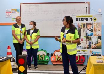 Alunos aprendem regras de trânsito em ação da Prefeitura de Manaus