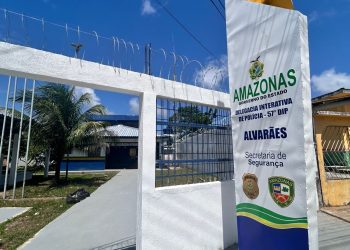 Em Alvarães, Polícias Civil, Militar e GCM prendem homem com porções de cocaína e R$ 800 oriundos do tráfico