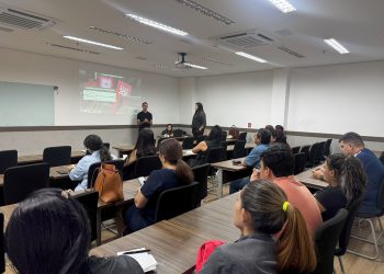 Prefeitura de Manaus realiza ciclo de palestras educativas para lojistas em shoppings da capital